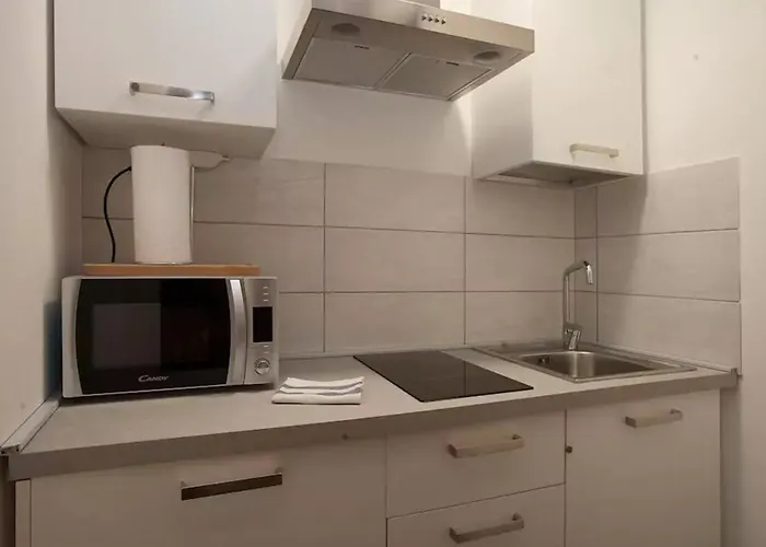 La Casa Bianca Daire *