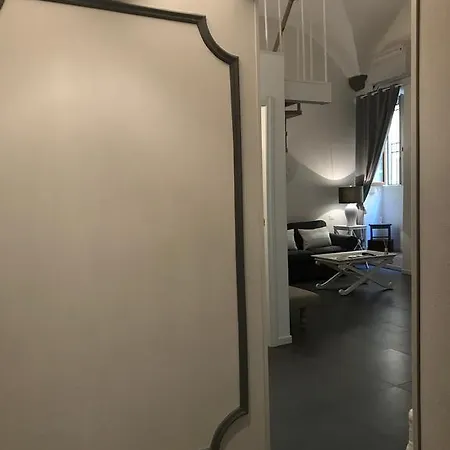 La Casa Bianca شقة